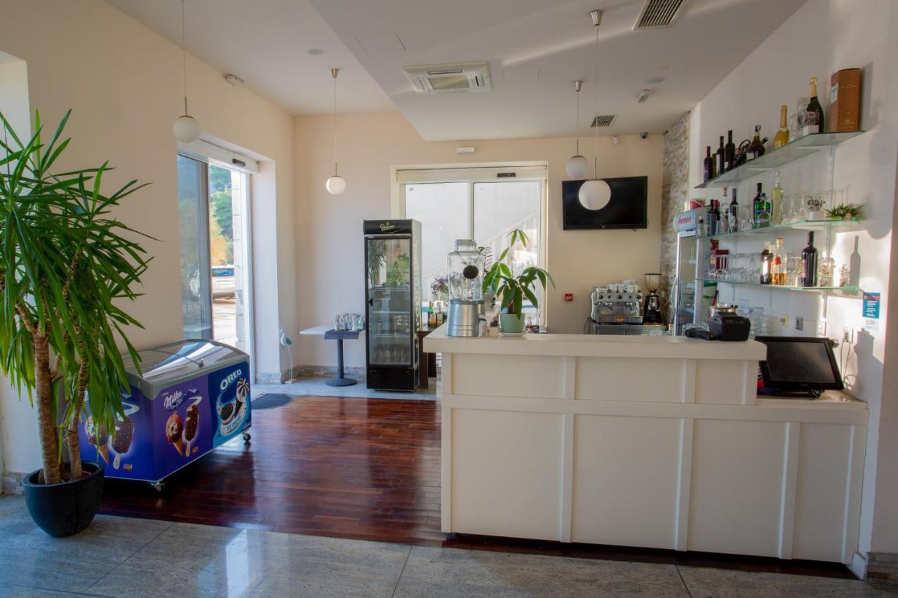 Hotel Pleter Mimice Ngoại thất bức ảnh