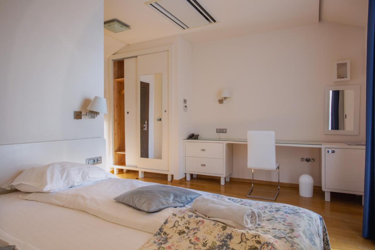 Hotel Pleter Mimice Ngoại thất bức ảnh